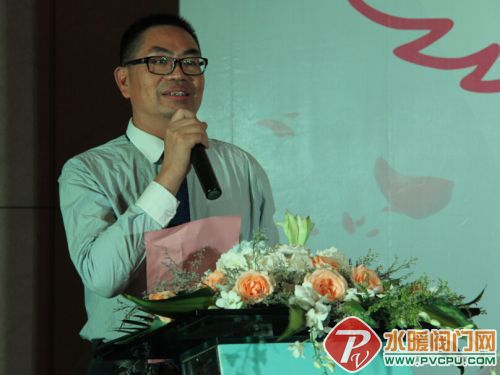 东鹏控股总裁蔡初阳