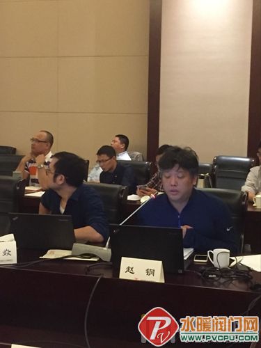 《浴室柜》、《智能水嘴》协会标准启动研讨会在淄博召开