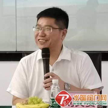 103305DD21378C-E28A-0999-3807-6C6EA82EE562-1.jpg
