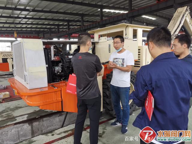 cefc1e178a82b901eb32bcf14375417f3b12ef52.jpg