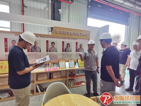 1hb7ihui412es17mt12.jpg