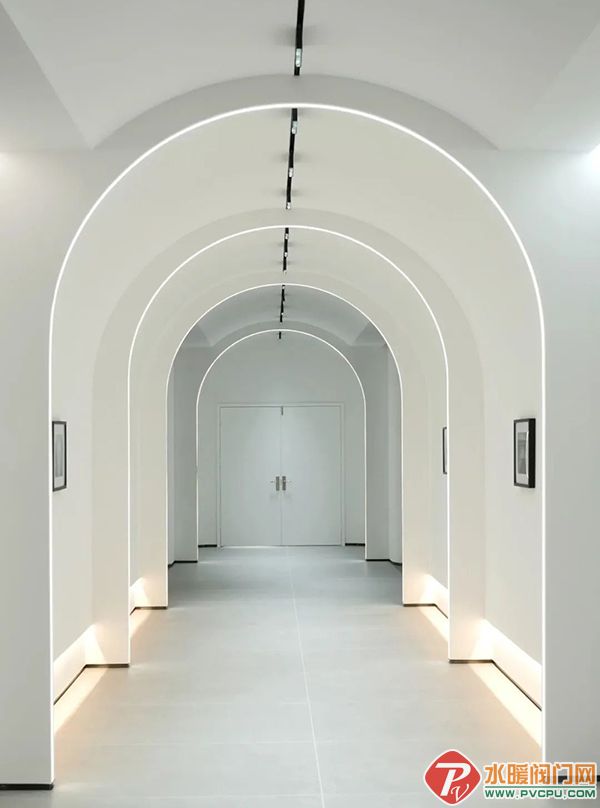 1 (11).jpg