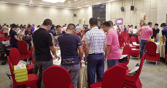 02.jpg